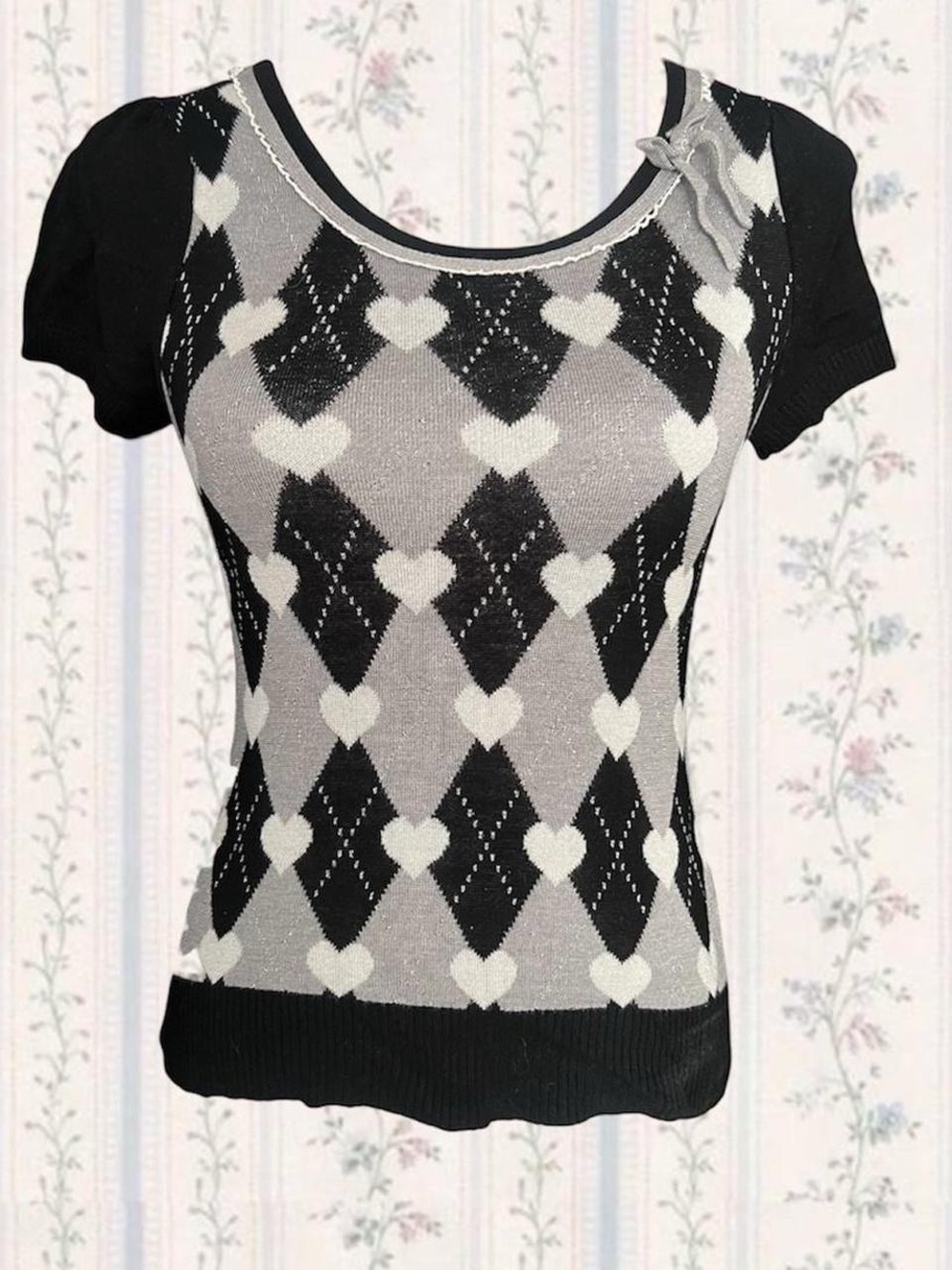 Black & Gray Heart Argyle Knit Top